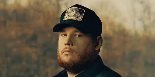 Luke Combs Seattle